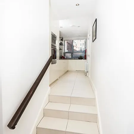 Daire Luxury Pleasants Corner